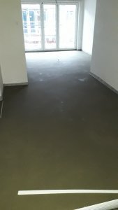 17.11.2020 Der Estrich wurde verlegt