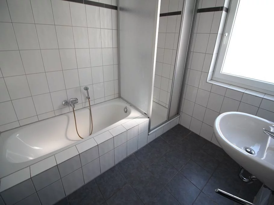 VMI Vermittlung Münster Immobilien GmbH & Co. KG - Immobilienangebot - Bad Lippspringe - Alle - Endlich Platz satt für Ihre ganze Familie!