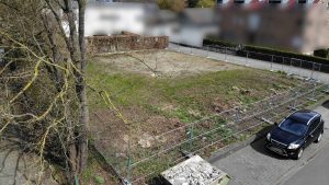 09.04.2021 Das alte Gebäude ist abgerissen und das Grundstück geräumt - jetzt kann der Neubau starten