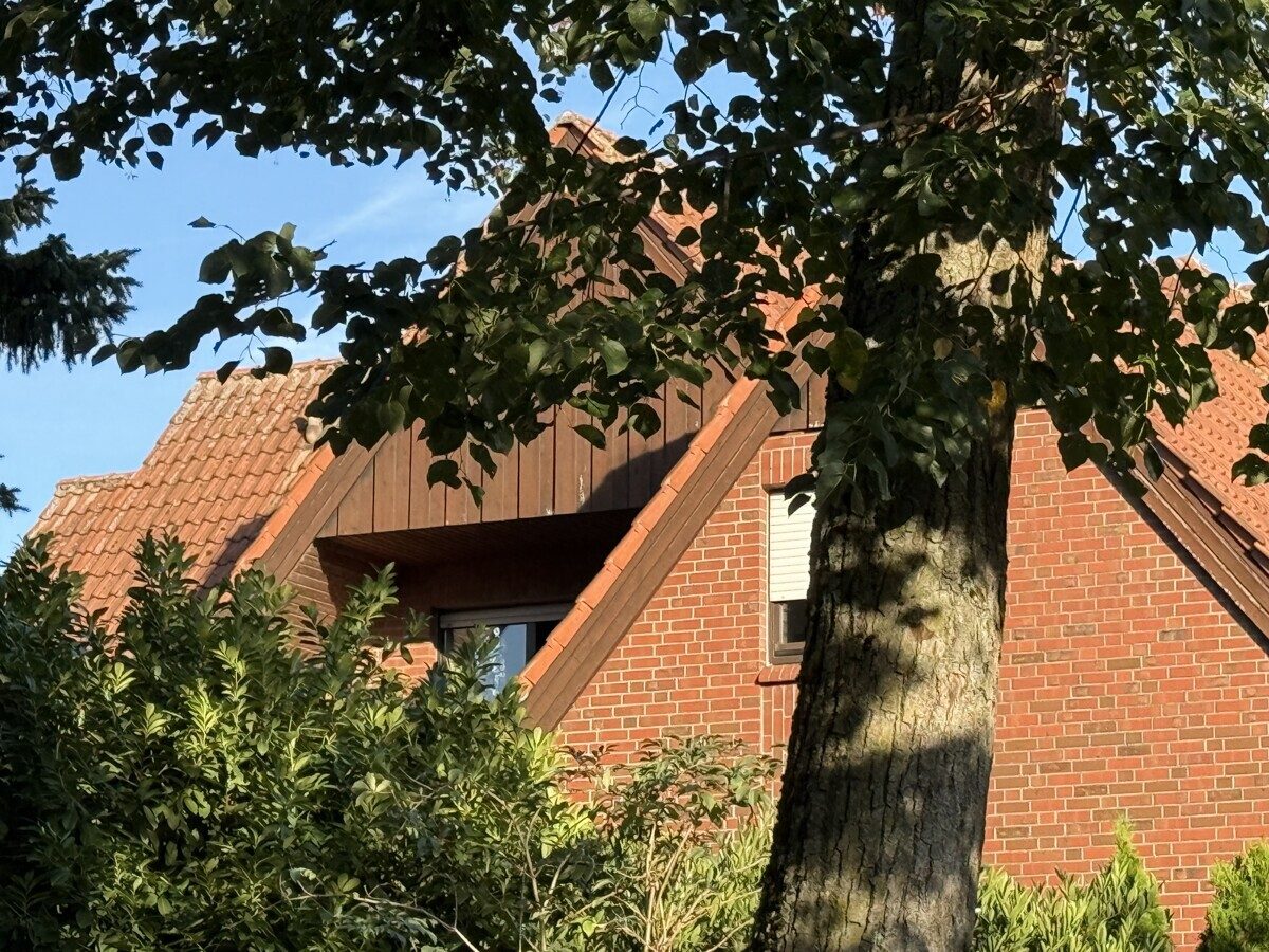 VMI Vermittlung Münster Immobilien GmbH & Co. KG - Immobilienangebot - Sendenhorst - Alle - Dachgeschoss-Charme trifft Rendite: ETW mit Loggia und TG-Stellplatz!