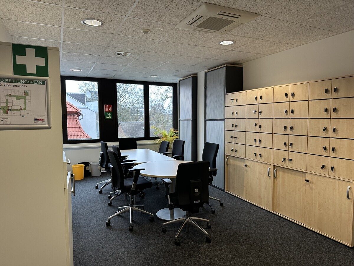 VMI Vermittlung Münster Immobilien GmbH & Co. KG - Immobilienangebot - Münster - Alle - Bezugsfreie Büro- oder Praxisfläche * 2. OG * Aufzug * klimatisiert * gefragte Lage!