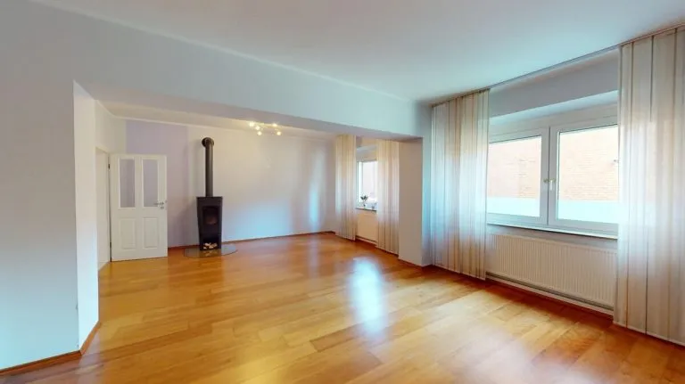 VMI Vermittlung Münster Immobilien GmbH & Co. KG - Immobilienangebot - Münster - Alle - Kreuzviertel erleben: Bezugsfreie Eigentumswohnung mit Raum für Ihre Wohnträume!