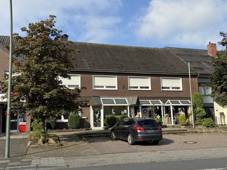 VMI Vermittlung Münster Immobilien GmbH & Co. KG - Immobilienangebot - Ahlen - Alle - WuG-Haus mit etabliertem Friseursalon und bezugsfreier Wohneinheit zentral in Vorhelm!