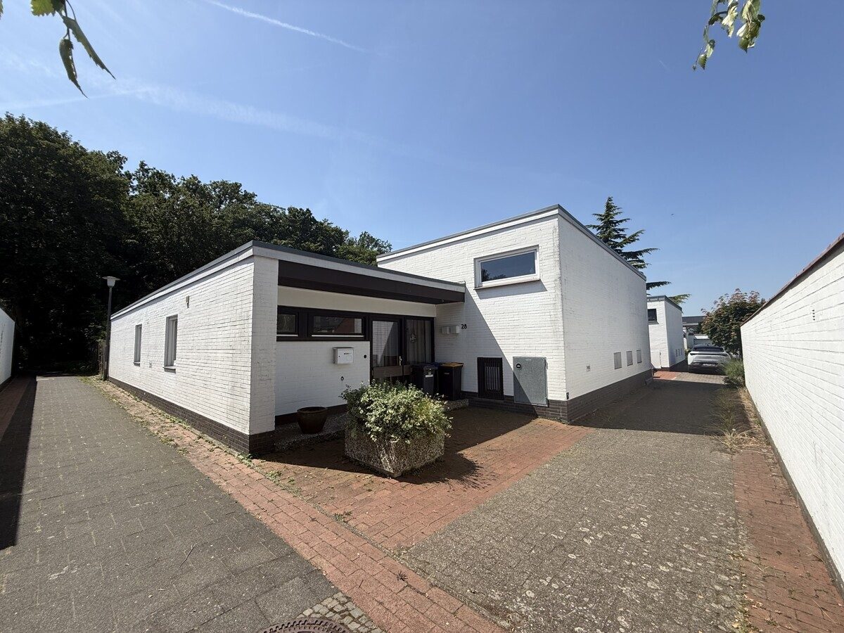 VMI Vermittlung Münster Immobilien GmbH & Co. KG - Immobilienangebot - Münster - Alle - Wohnen im Grünen: Split-Level-Bungalow auf Erbbaugrundstück mit Erwerbsperspektive!