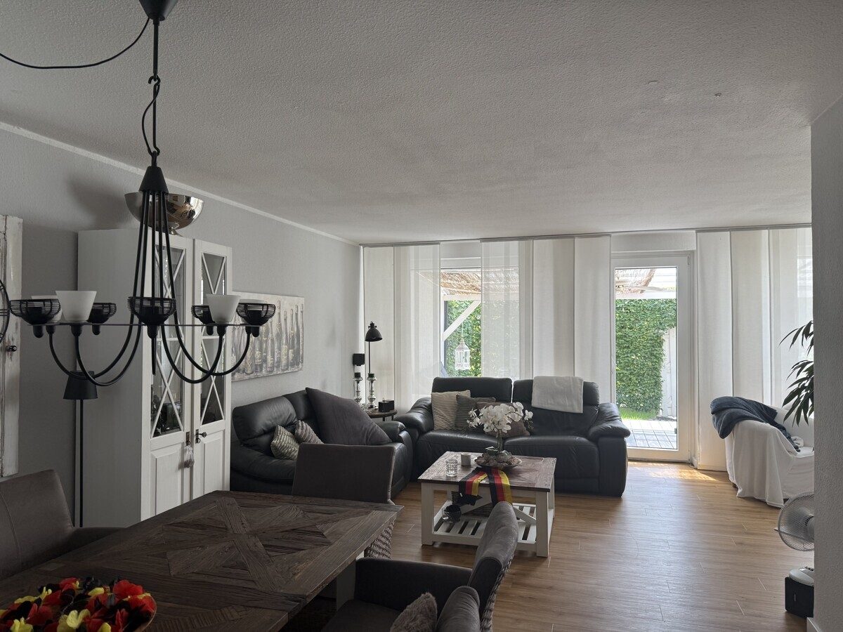 VMI Vermittlung Münster Immobilien GmbH & Co. KG - Immobilienangebot - Münster - Alle - Ankommen und wohlfühlen: Gepflegte Doppelhaushälfte mit Terrasse in Nienberge!