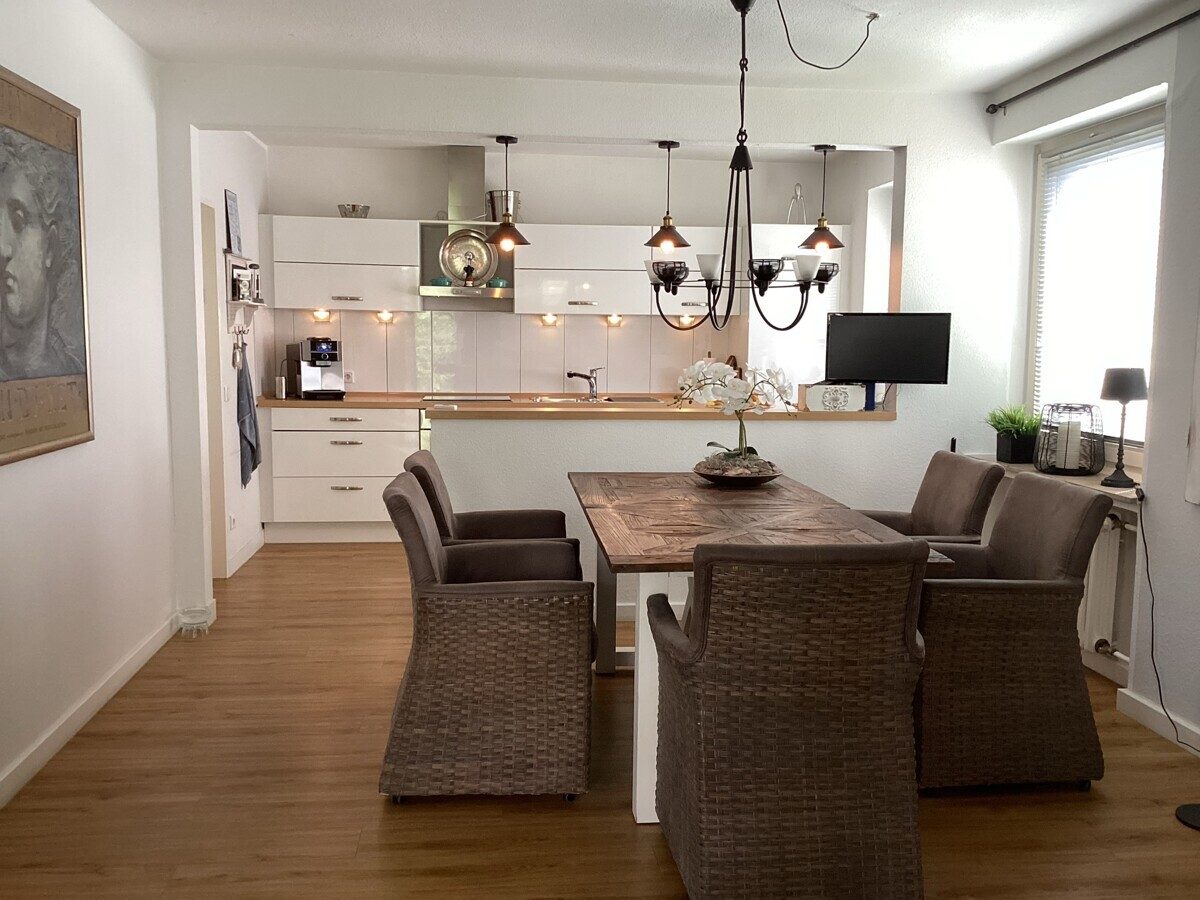 VMI Vermittlung Münster Immobilien GmbH & Co. KG - Immobilienangebot - Münster - Alle - Ankommen und wohlfühlen: Gepflegte Doppelhaushälfte mit Terrasse in Nienberge!