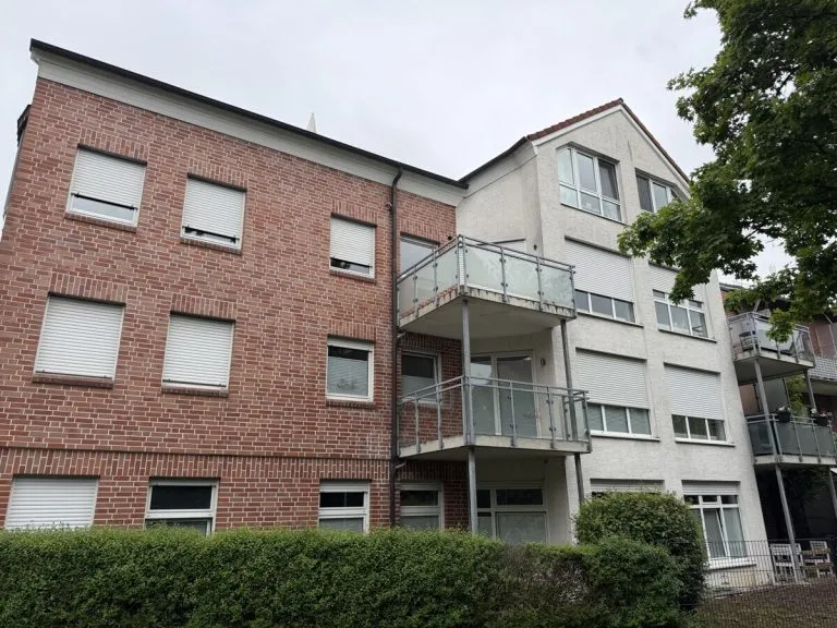 VMI Vermittlung Münster Immobilien GmbH & Co. KG - Immobilienangebot - Beckum - Alle - Stadtlage trifft Werse. Sofort einziehen. Zuhause sein.