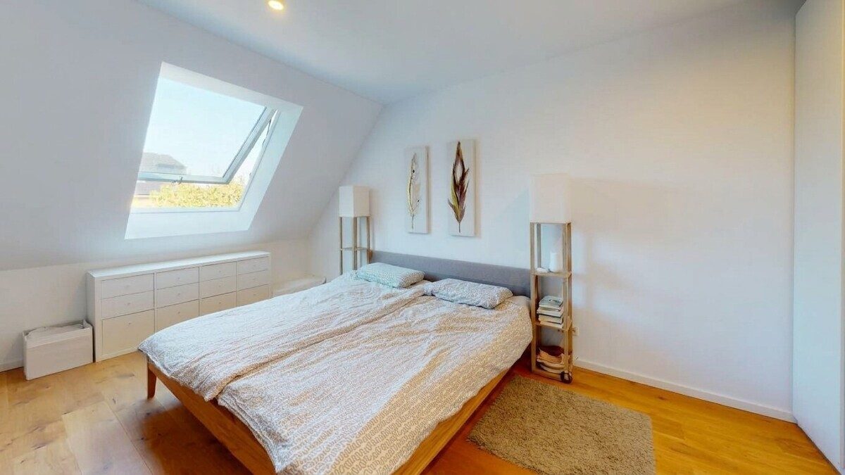 VMI Vermittlung Münster Immobilien GmbH & Co. KG - Immobilienangebot - Münster - Alle - Viel Raum für das Familienleben: KfW-55-Haus mit Südgarten in Münster-Roxel!