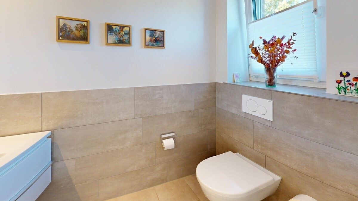 VMI Vermittlung Münster Immobilien GmbH & Co. KG - Immobilienangebot - Münster - Alle - Viel Raum für das Familienleben: KfW-55-Haus mit Südgarten in Münster-Roxel!