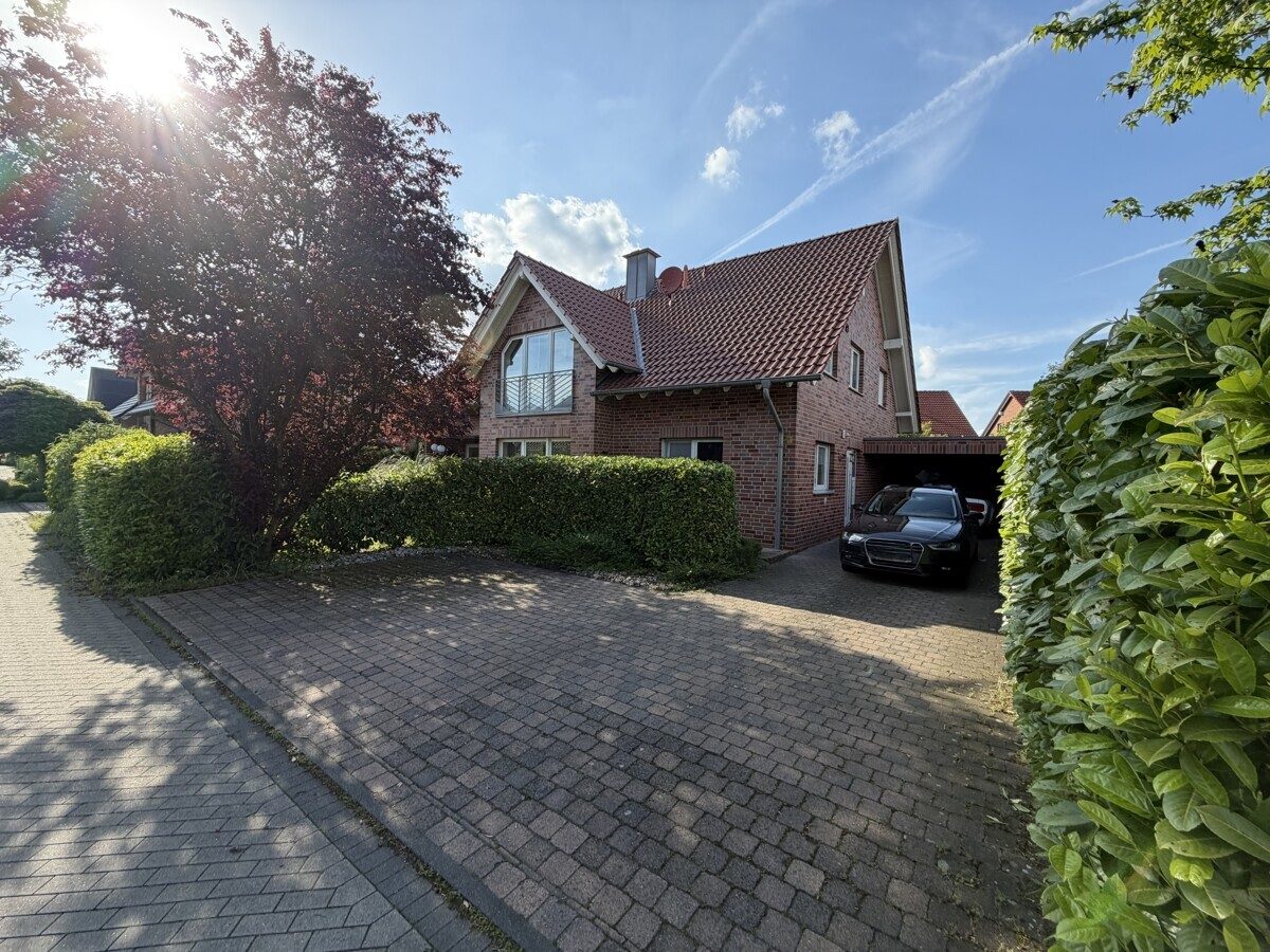 VMI Vermittlung Münster Immobilien GmbH & Co. KG - Immobilienangebot - Ascheberg - Alle - Ascheberg: Gepflegtes Zweifamilienhaus   DG-Wohnung wird zum Jahresende frei !!