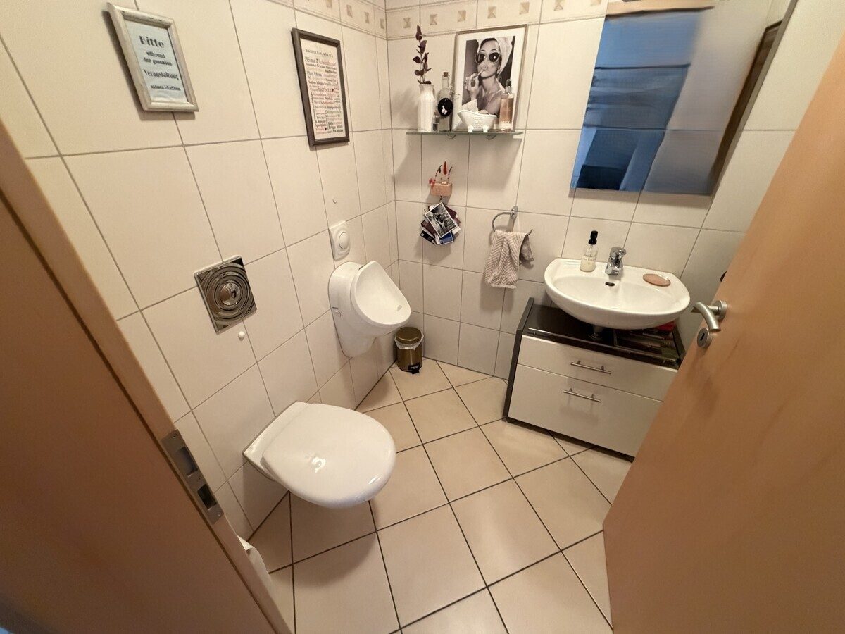 VMI Vermittlung Münster Immobilien GmbH & Co. KG - Immobilienangebot - Ascheberg - Alle - Ascheberg: Gepflegtes Zweifamilienhaus   DG-Wohnung wird zum Jahresende frei !!